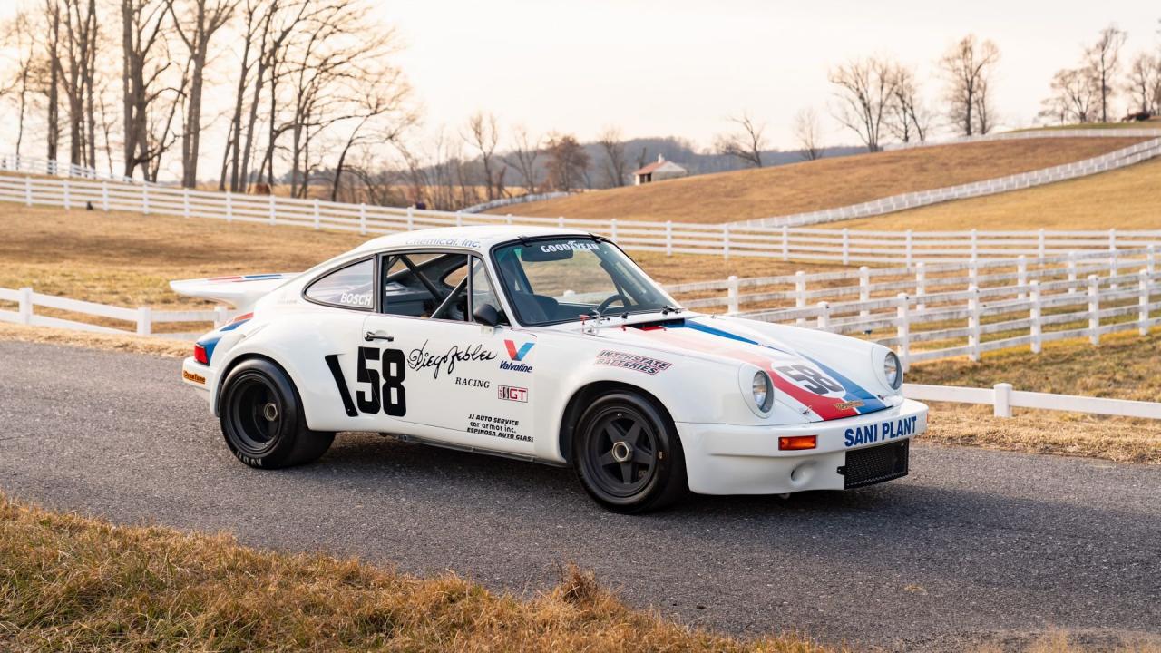 1975 Porsche 911 Carrera RSR Tribute