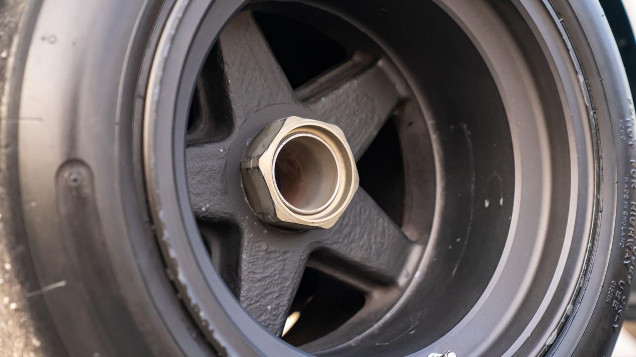 1975 Porsche 911 Carrera RSR Tribute