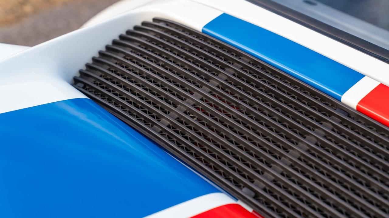 1975 Porsche 911 Carrera RSR Tribute