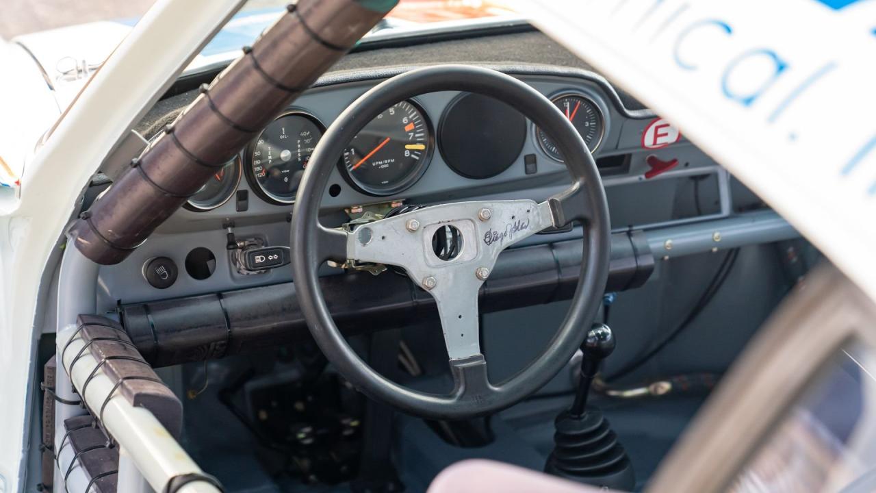 1975 Porsche 911 Carrera RSR Tribute