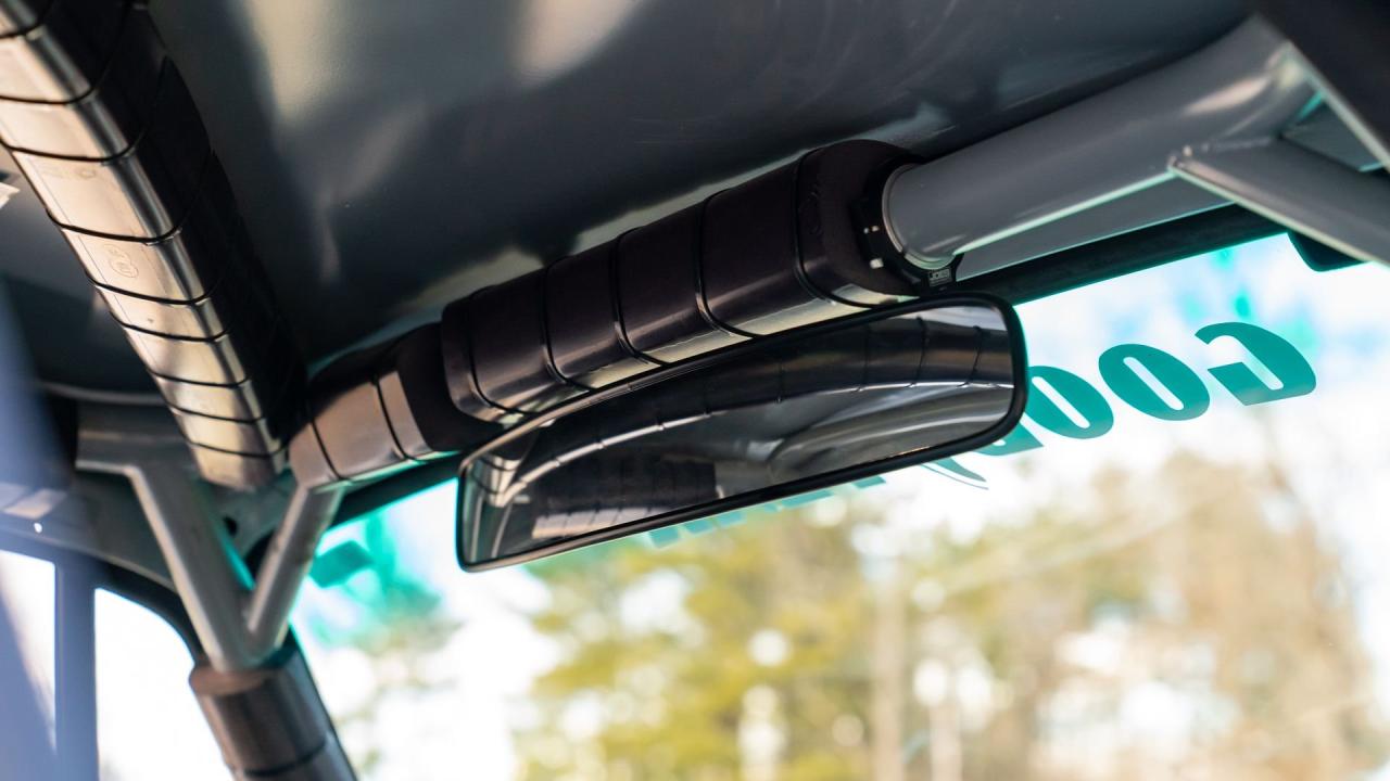 1975 Porsche 911 Carrera RSR Tribute