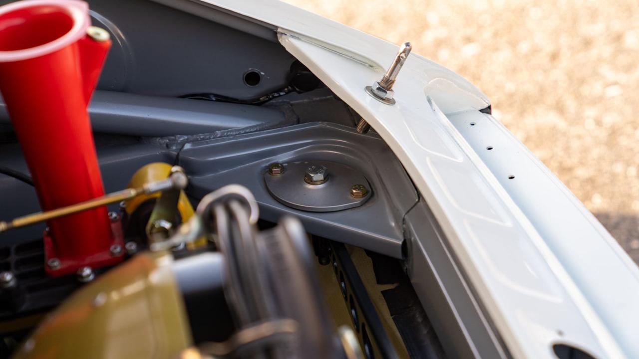 1975 Porsche 911 Carrera RSR Tribute