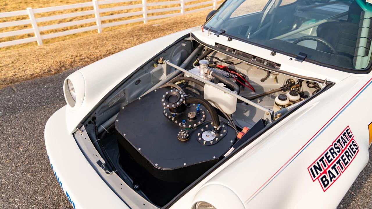 1975 Porsche 911 Carrera RSR Tribute