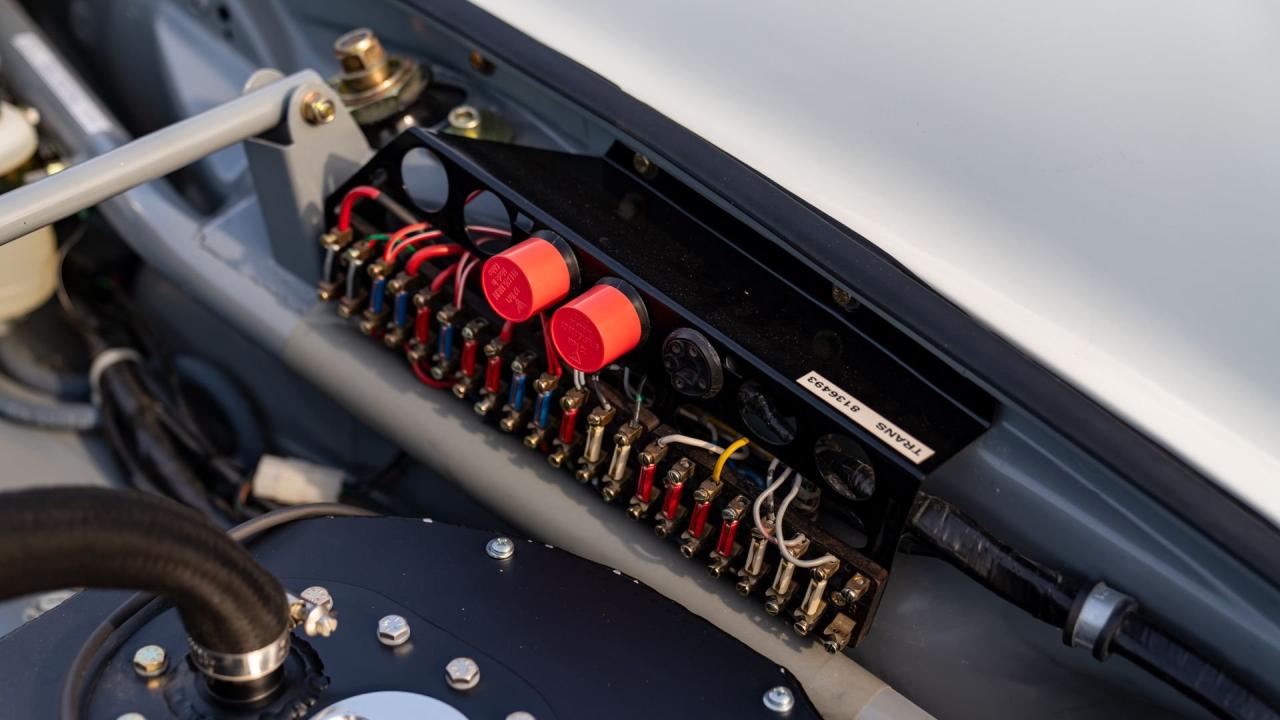 1975 Porsche 911 Carrera RSR Tribute