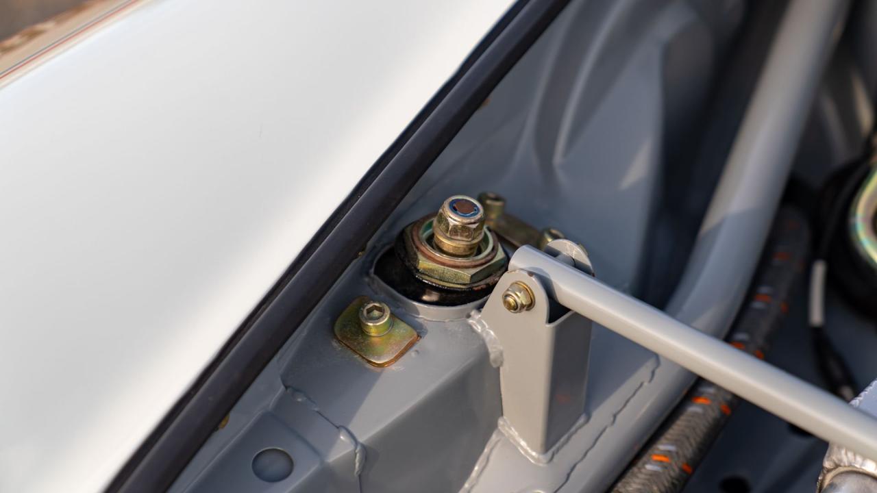 1975 Porsche 911 Carrera RSR Tribute