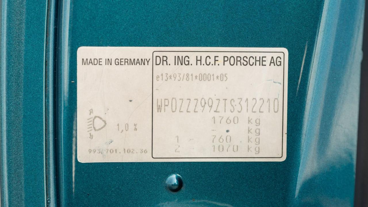 1996 Porsche 911 Carrera 4 Coupe