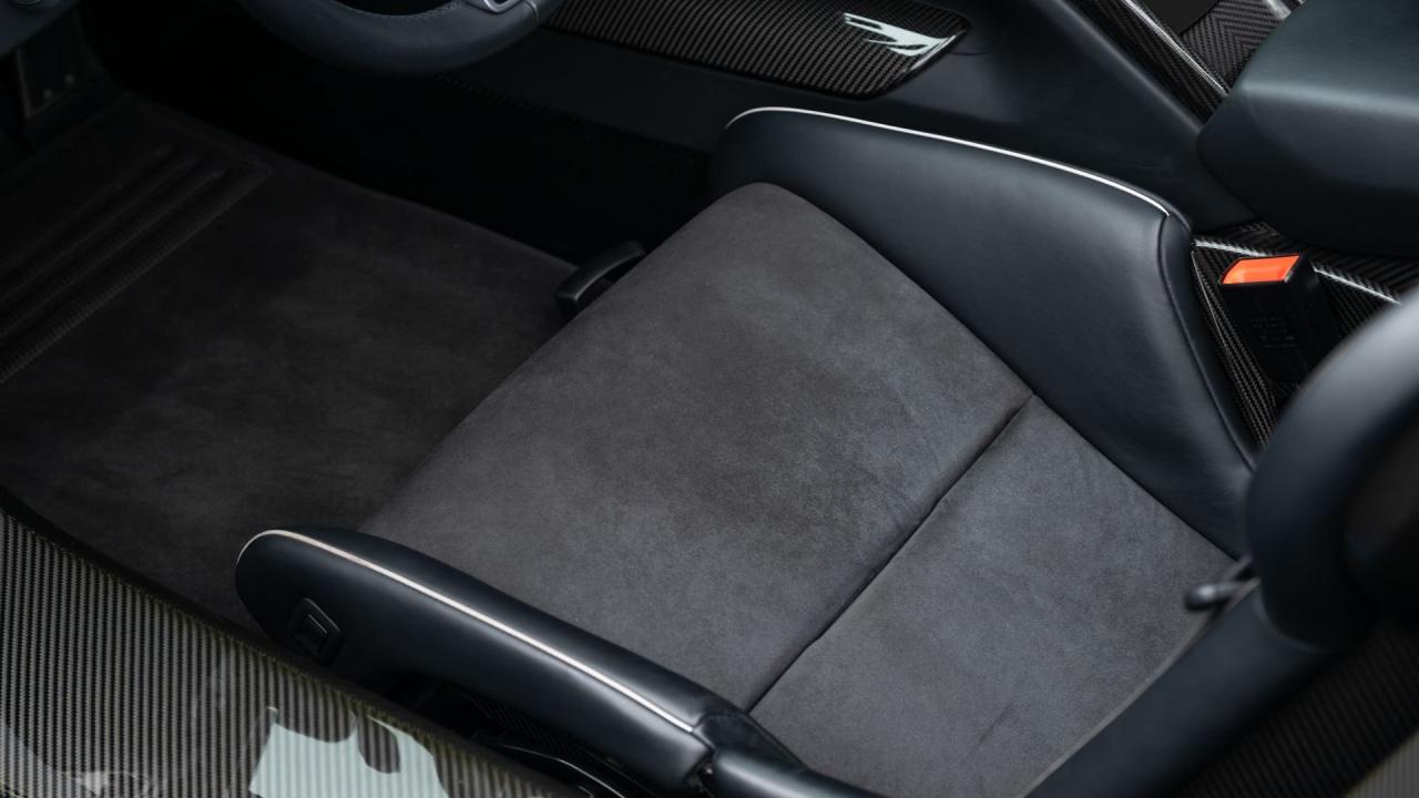 2015 Porsche 918 Spyder Weissach Package