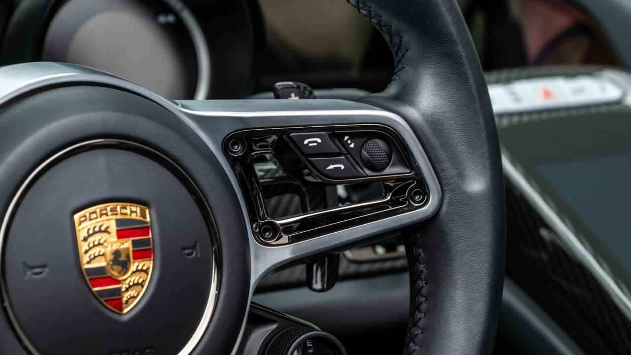 2015 Porsche 918 Spyder Weissach Package