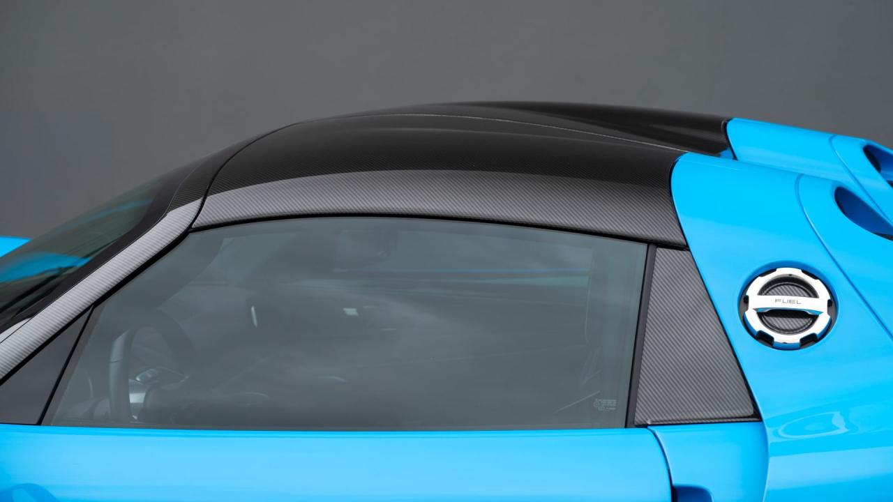 2015 Porsche 918 Spyder Weissach Package