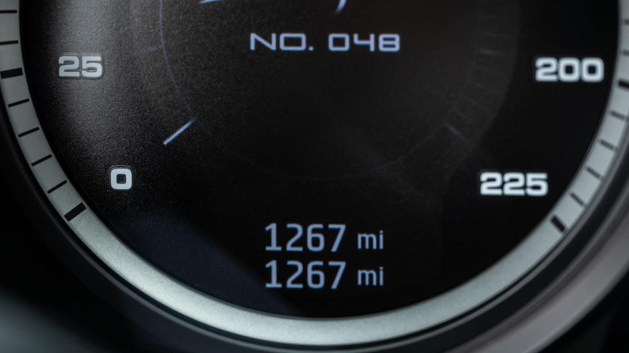 2015 Porsche 918 Spyder Weissach Package