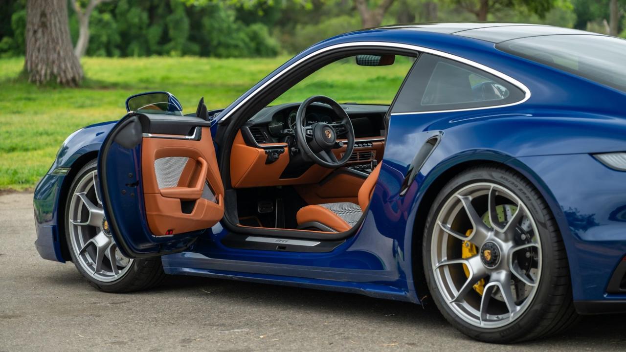 2023 Porsche 911 Turbo S Coupe