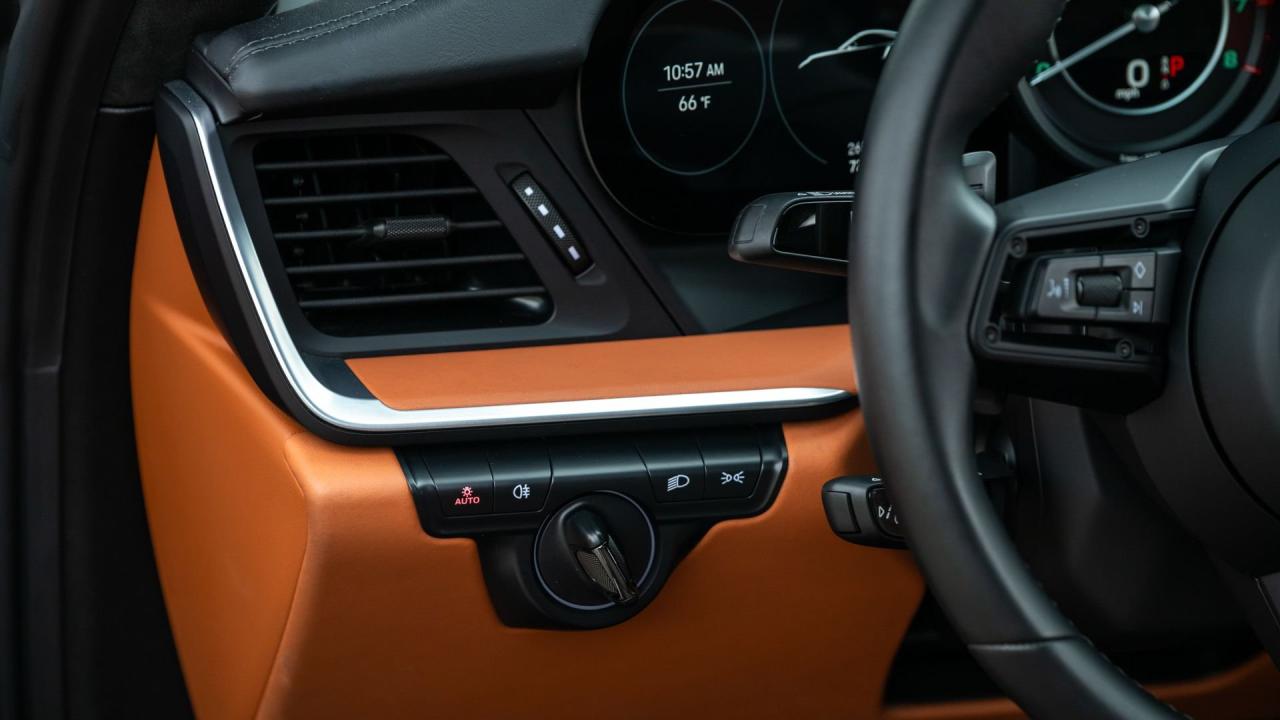 2023 Porsche 911 Turbo S Coupe