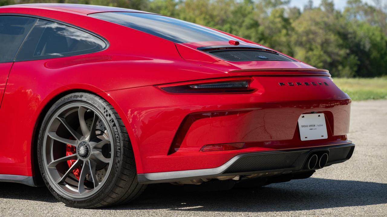 2018 Porsche 911 GT3 Touring