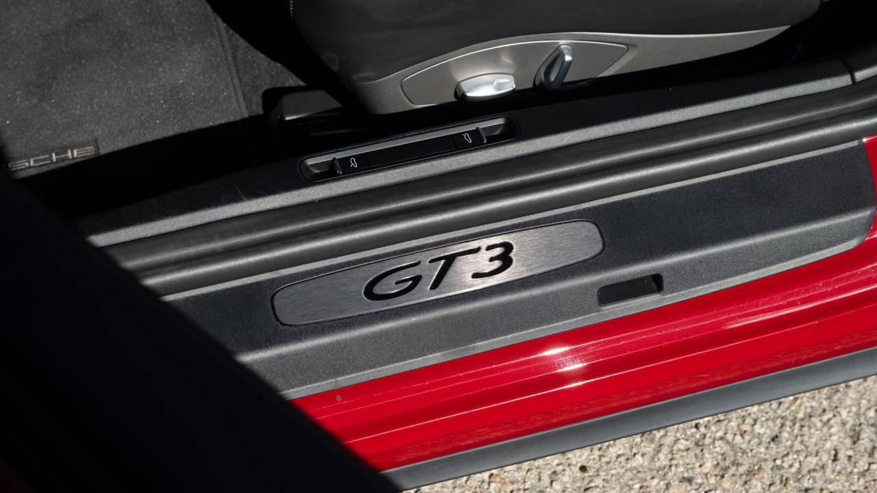 2018 Porsche 911 GT3 Touring