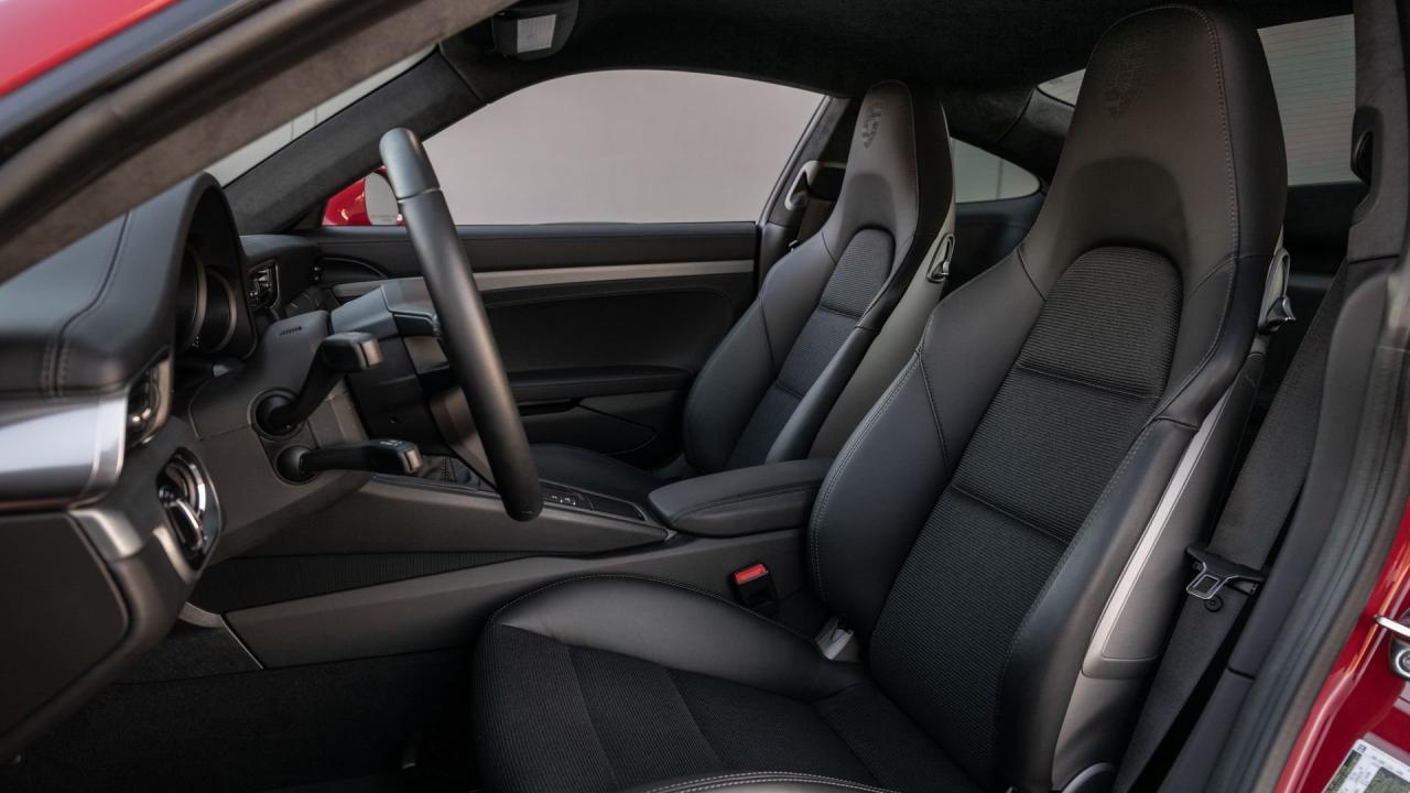 2018 Porsche 911 GT3 Touring