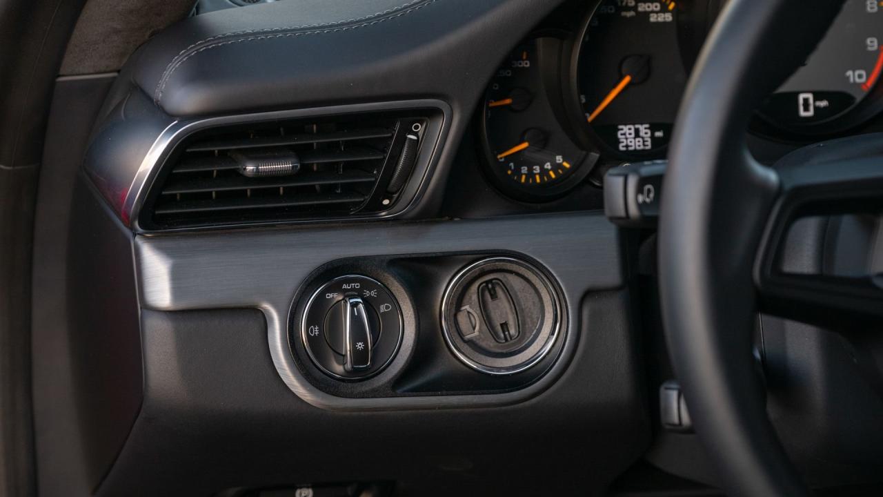 2018 Porsche 911 GT3 Touring