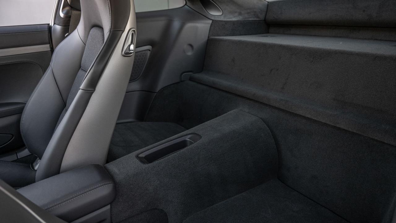 2018 Porsche 911 GT3 Touring