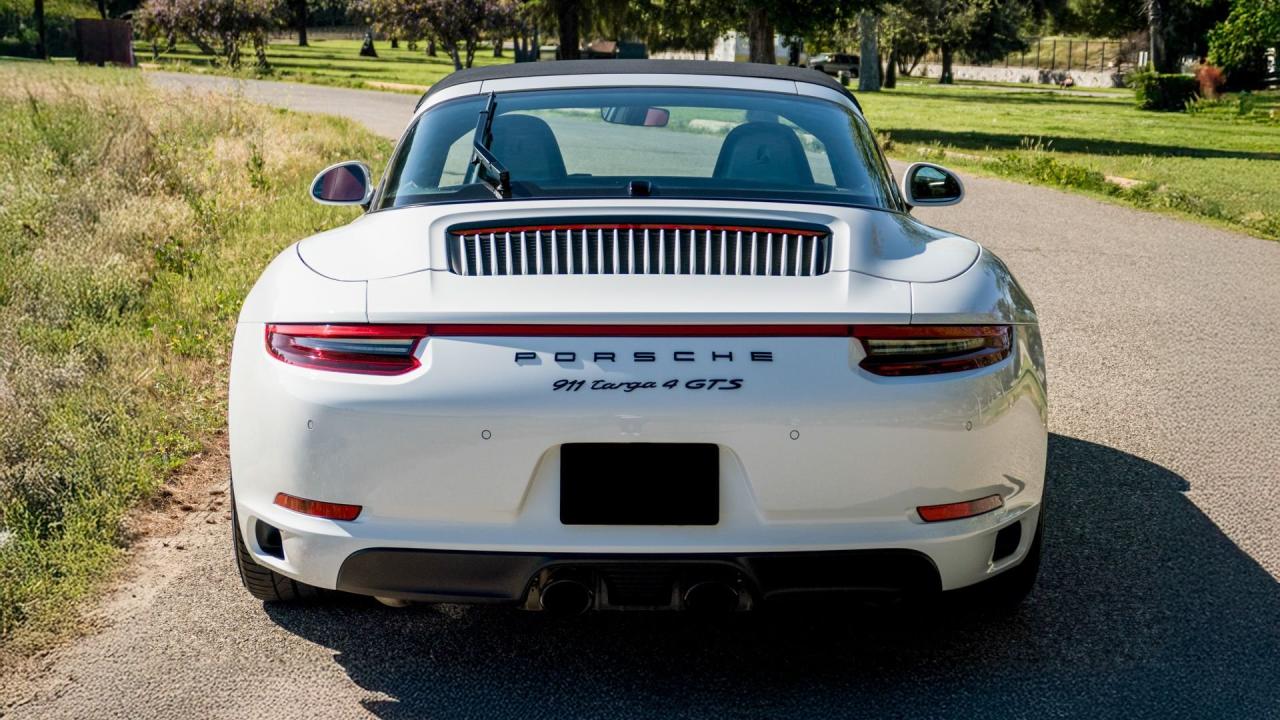2019 Porsche 911 Targa 4 GTS