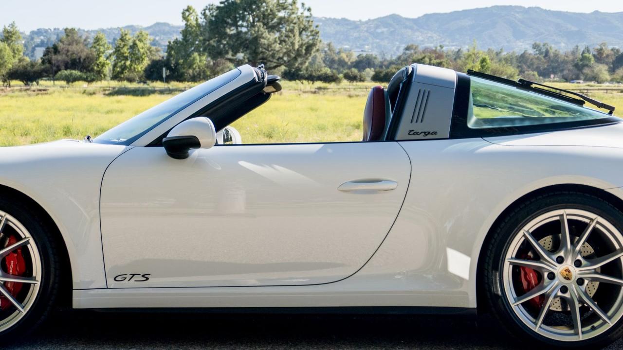 2019 Porsche 911 Targa 4 GTS