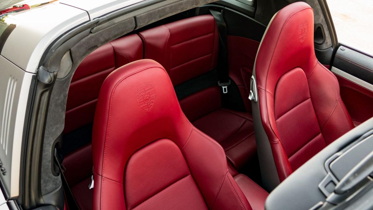 2019 Porsche 911 Targa 4 GTS