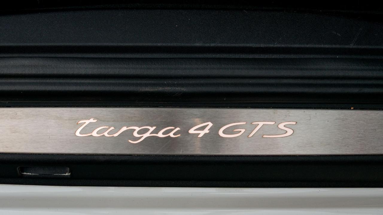 2019 Porsche 911 Targa 4 GTS