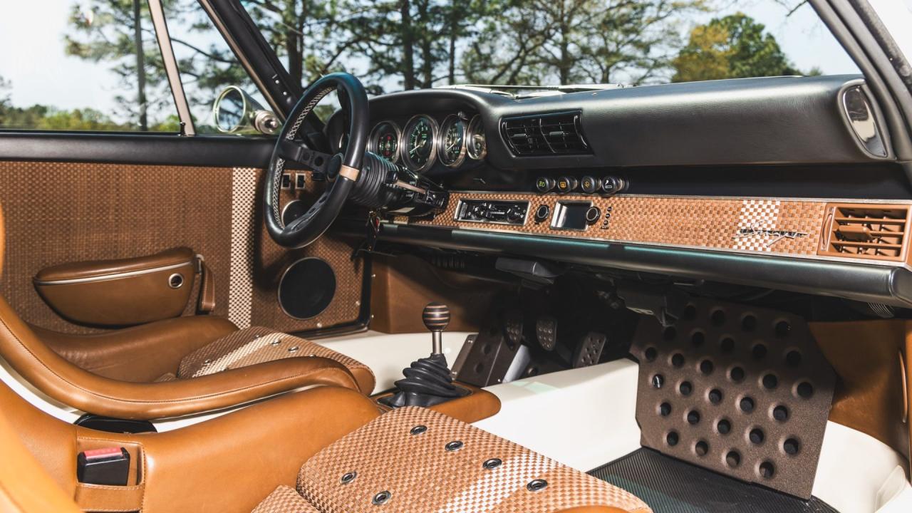 1990 Porsche 911 Coupe Reimagined by Singer &ldquo;Lindsey Commission&rdquo;