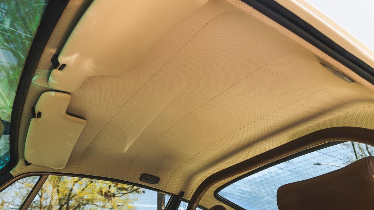 1990 Porsche 911 Coupe Reimagined by Singer &ldquo;Lindsey Commission&rdquo;