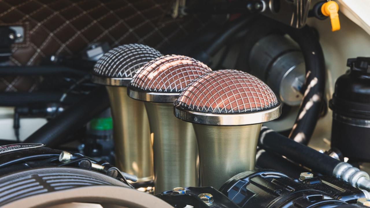 1990 Porsche 911 Coupe Reimagined by Singer &ldquo;Lindsey Commission&rdquo;