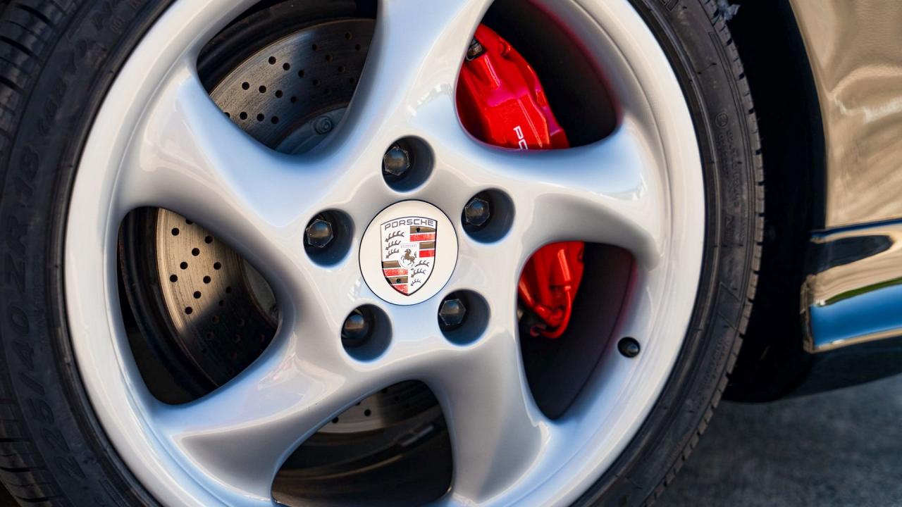 1997 Porsche 911 Carrera 4S WLS 3.8