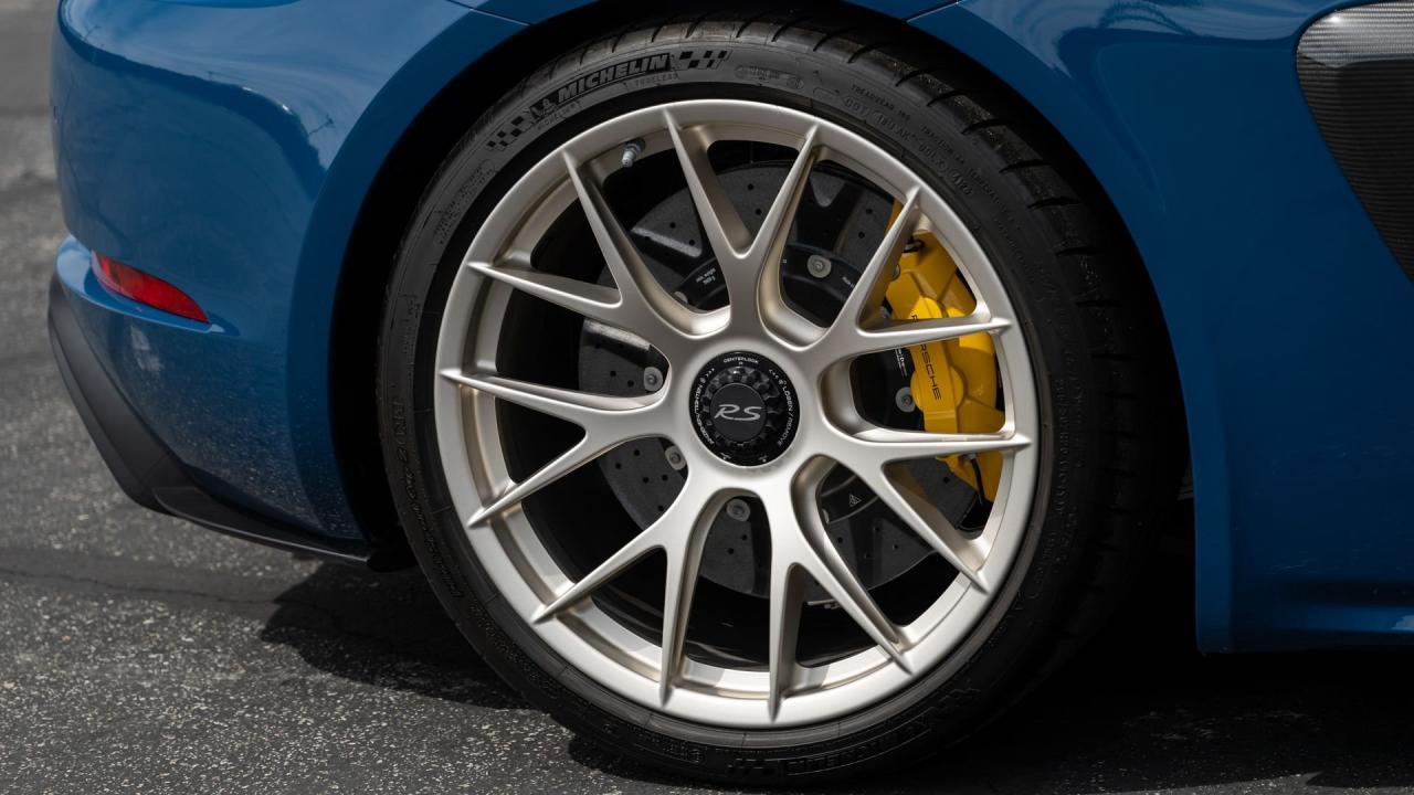 2024 Porsche 718 Cayman GT4 RS Weissach Package