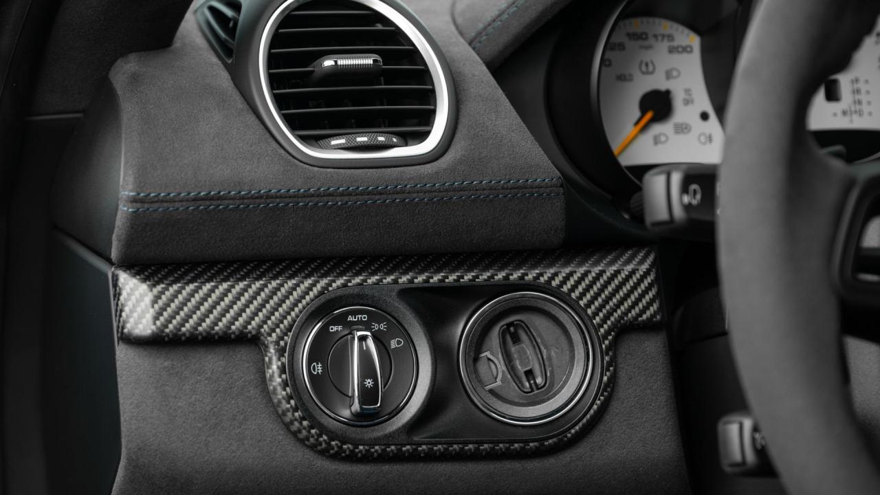 2024 Porsche 718 Cayman GT4 RS Weissach Package