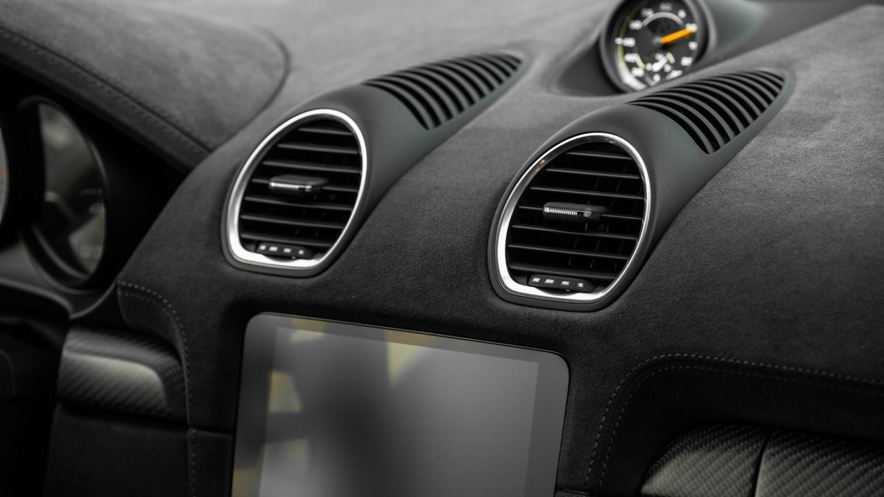 2024 Porsche 718 Cayman GT4 RS Weissach Package