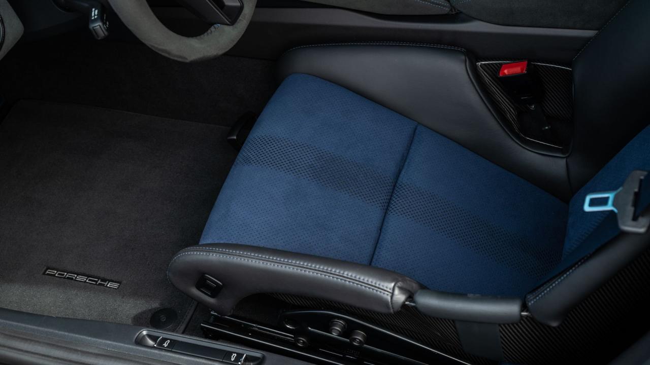 2024 Porsche 718 Cayman GT4 RS Weissach Package