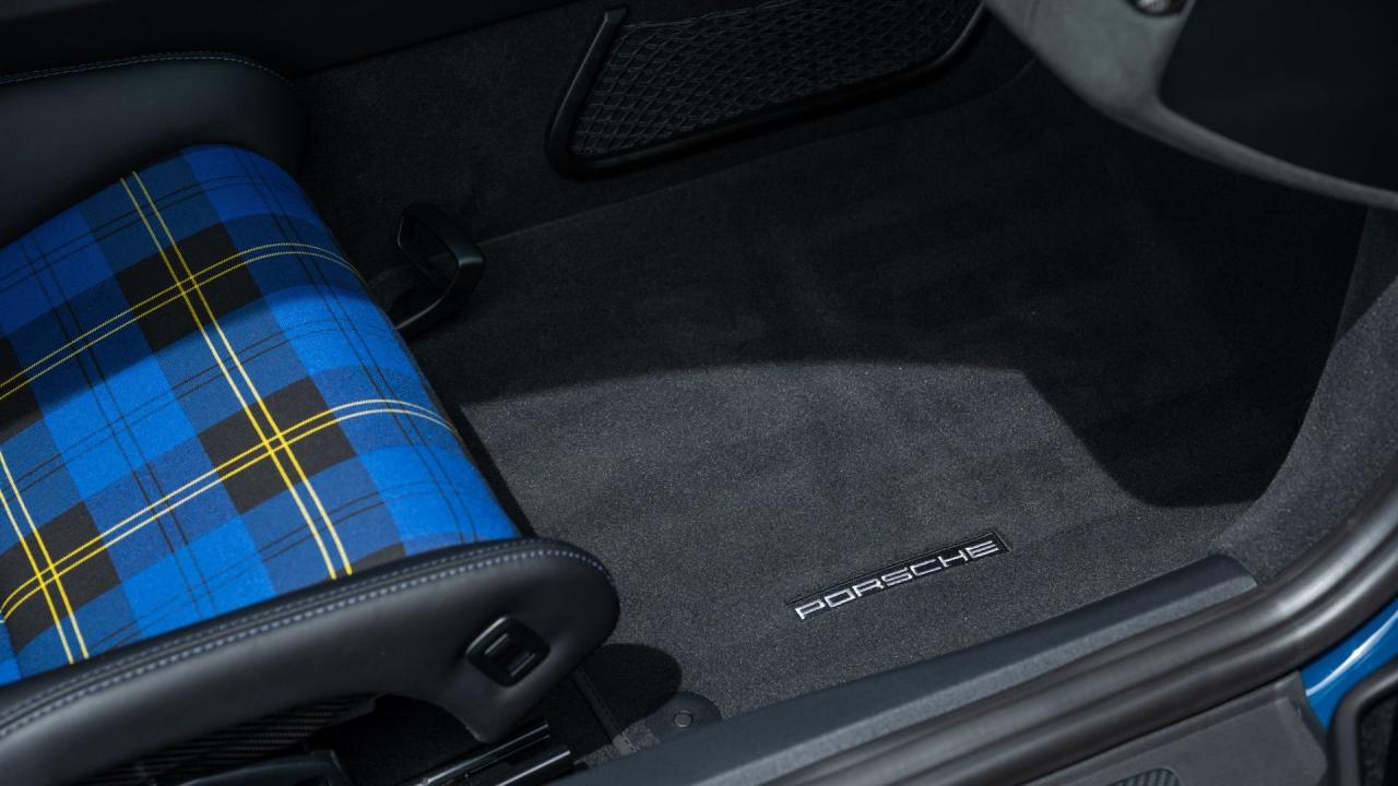 2024 Porsche 718 Cayman GT4 RS Weissach Package