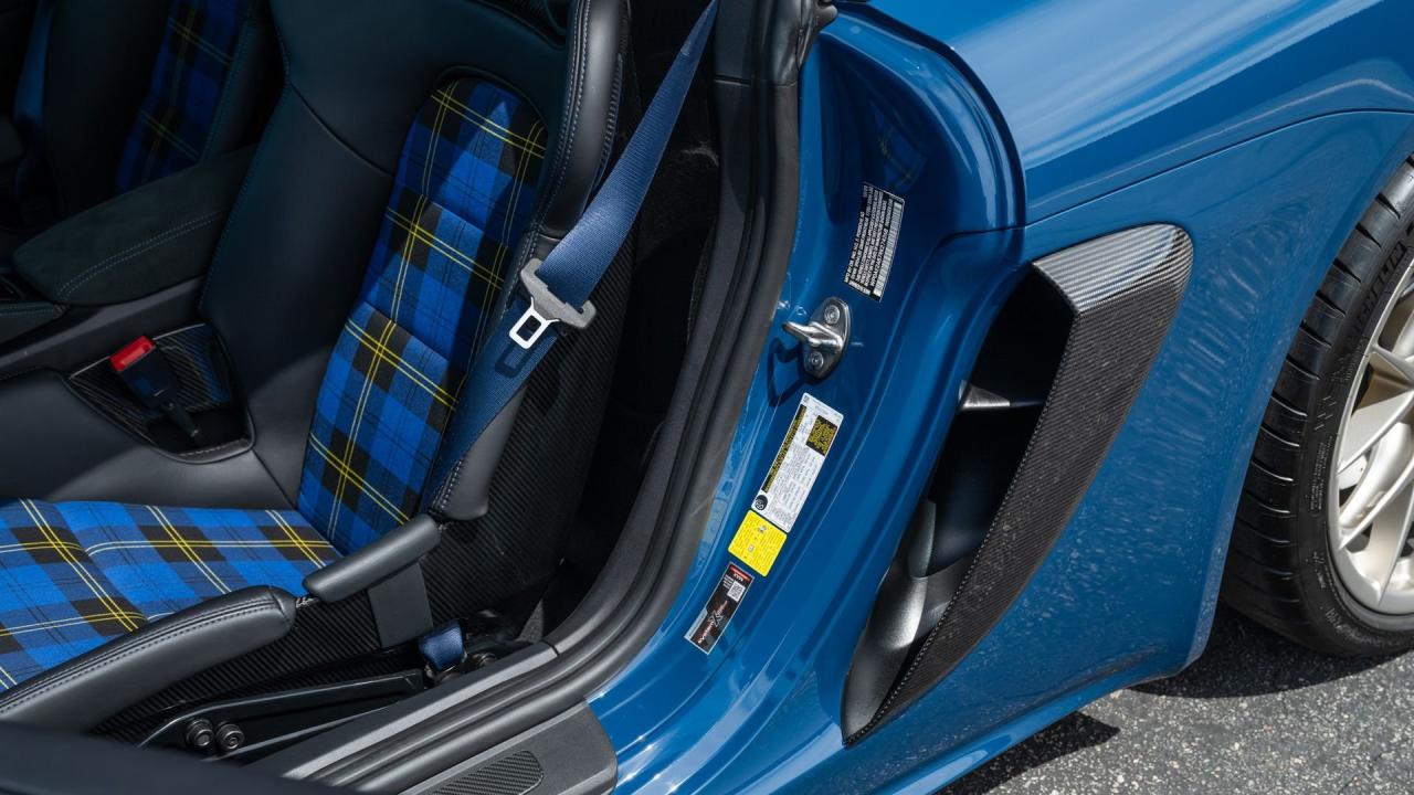 2024 Porsche 718 Cayman GT4 RS Weissach Package