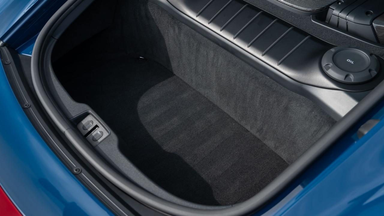 2024 Porsche 718 Cayman GT4 RS Weissach Package