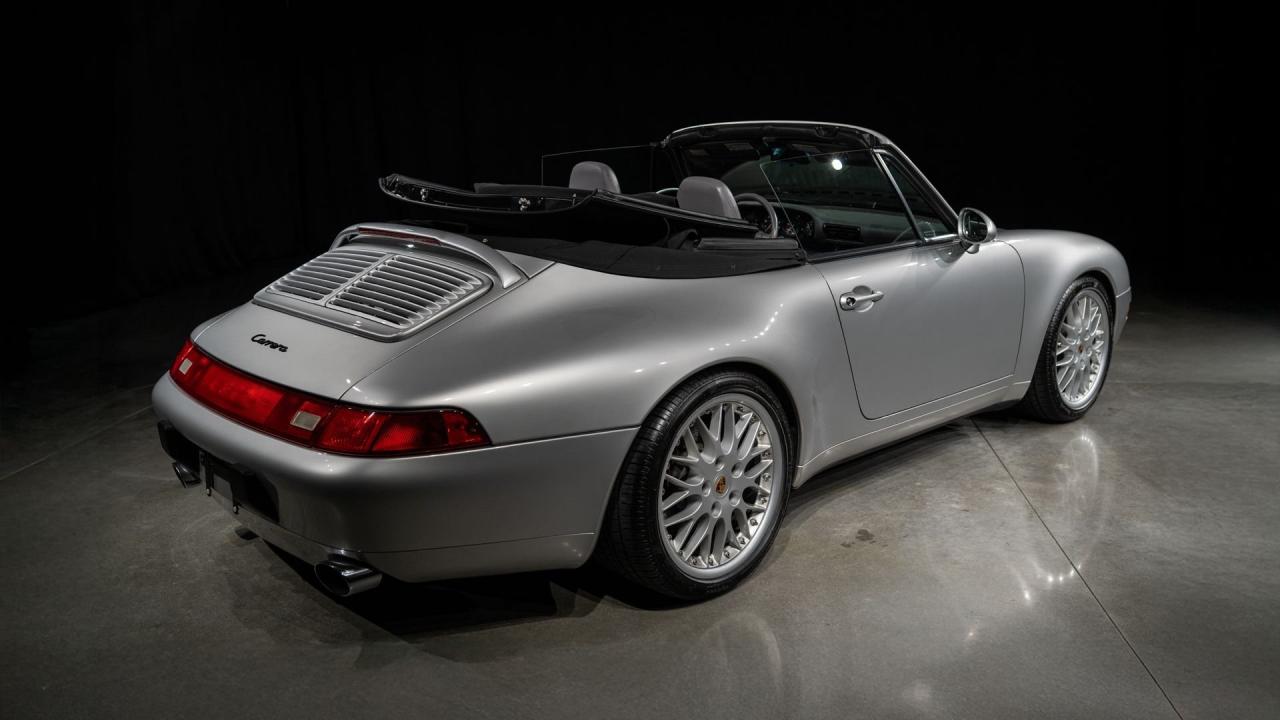 1998 Porsche 911 Carrera Cabriolet