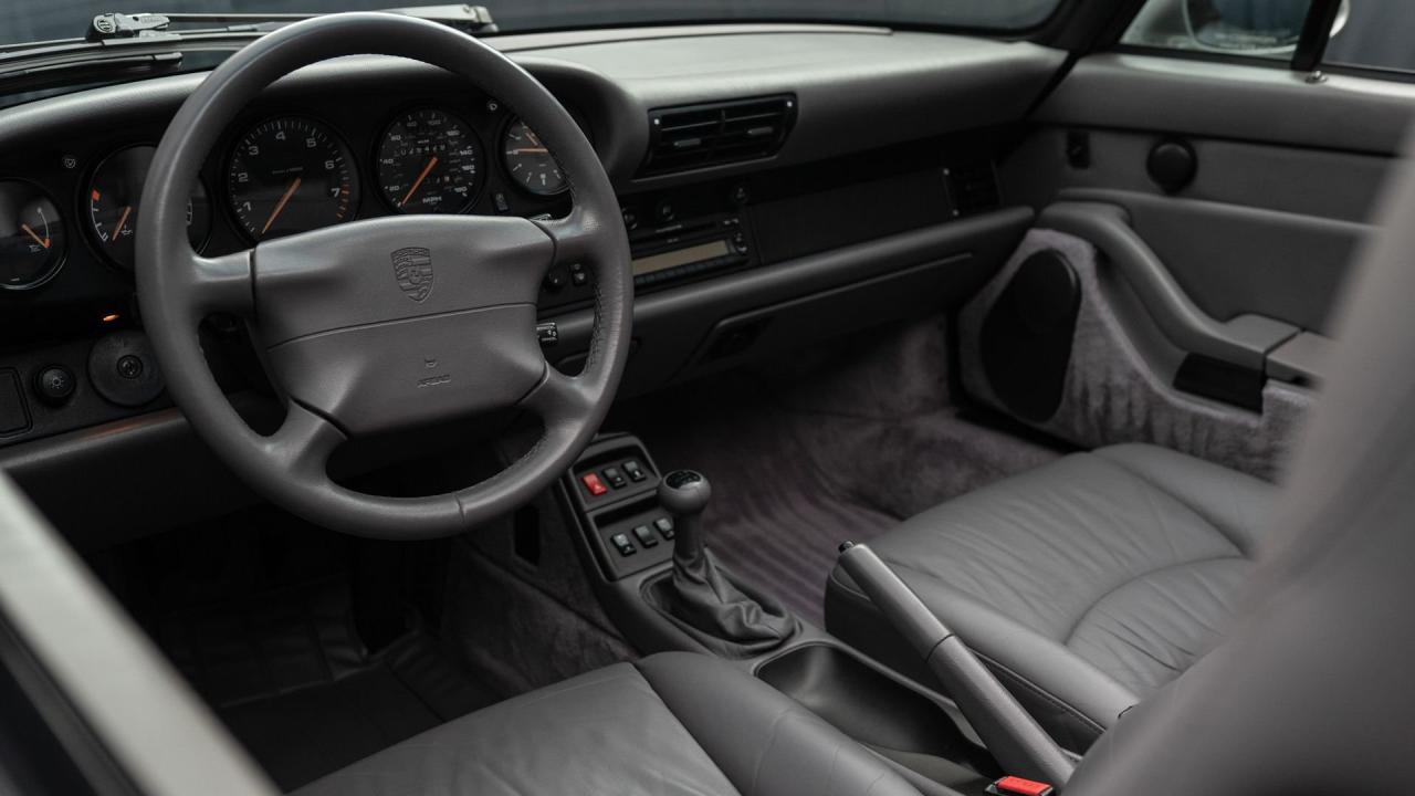 1998 Porsche 911 Carrera Cabriolet