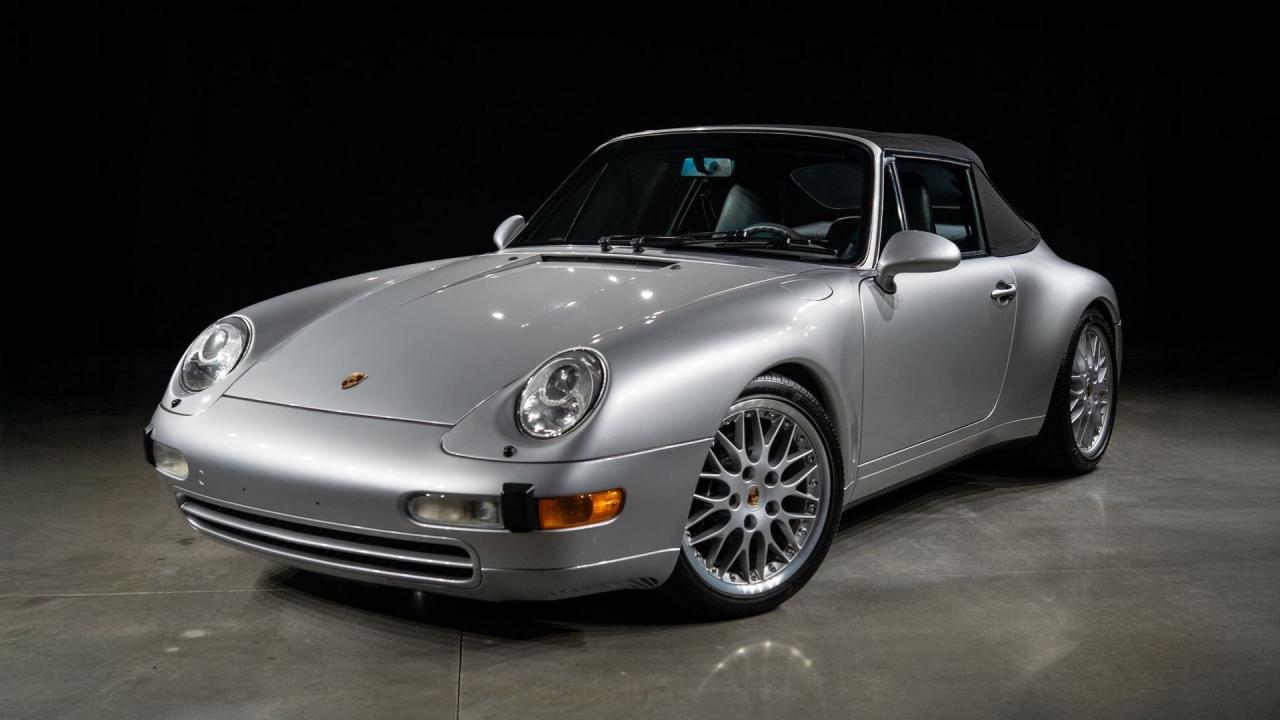 1998 Porsche 911 Carrera Cabriolet