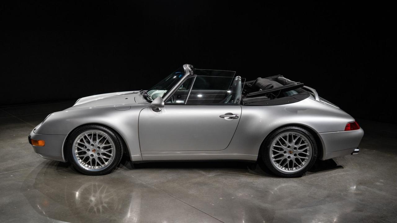 1998 Porsche 911 Carrera Cabriolet