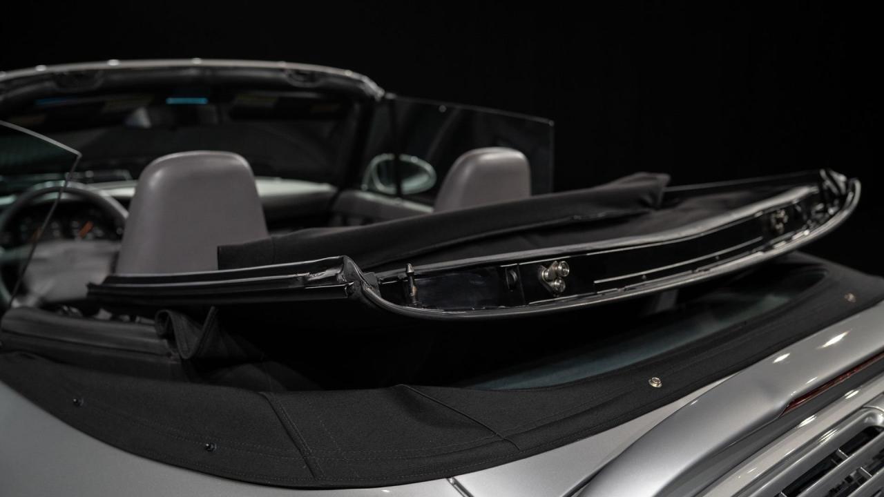 1998 Porsche 911 Carrera Cabriolet