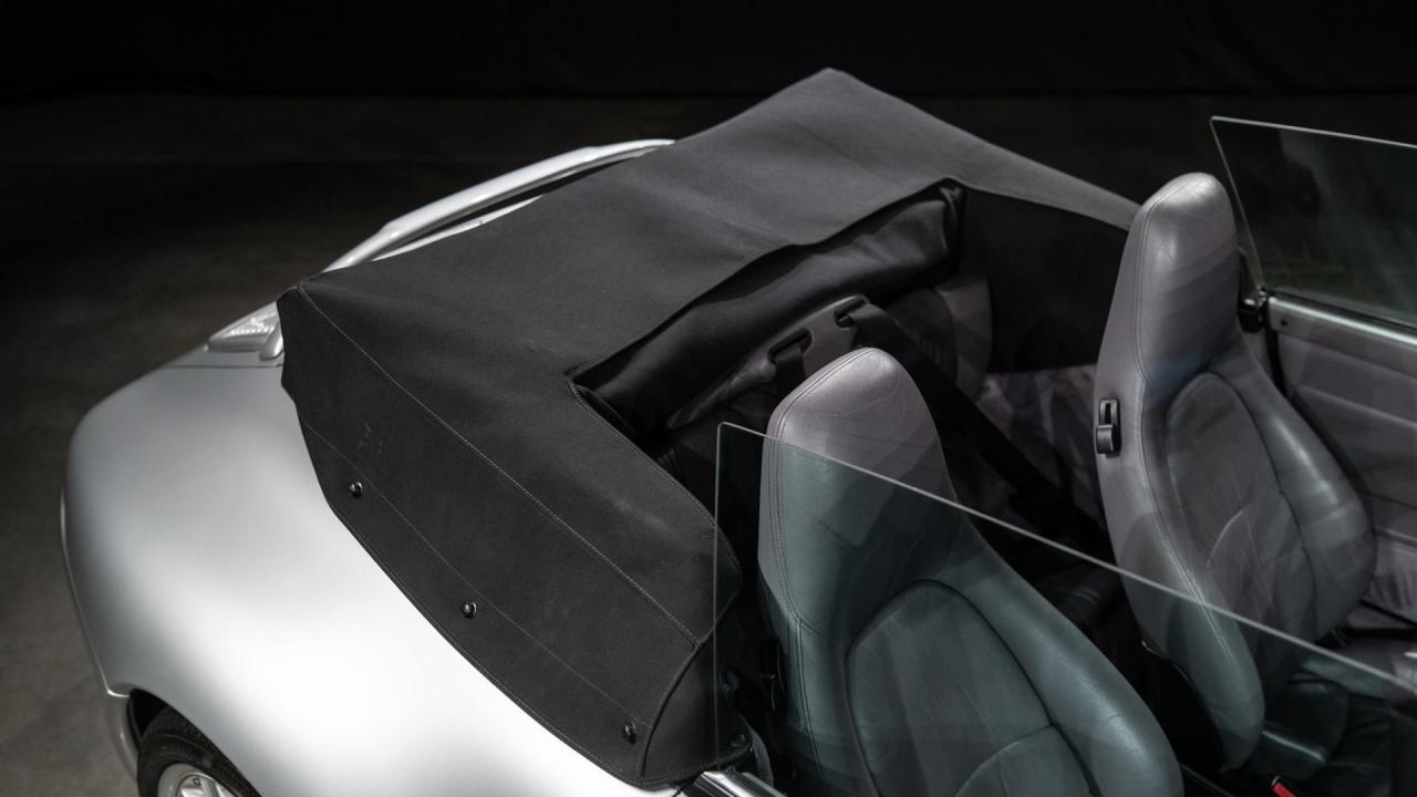 1998 Porsche 911 Carrera Cabriolet