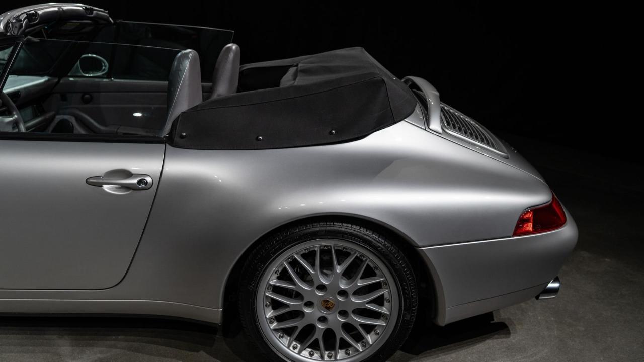 1998 Porsche 911 Carrera Cabriolet