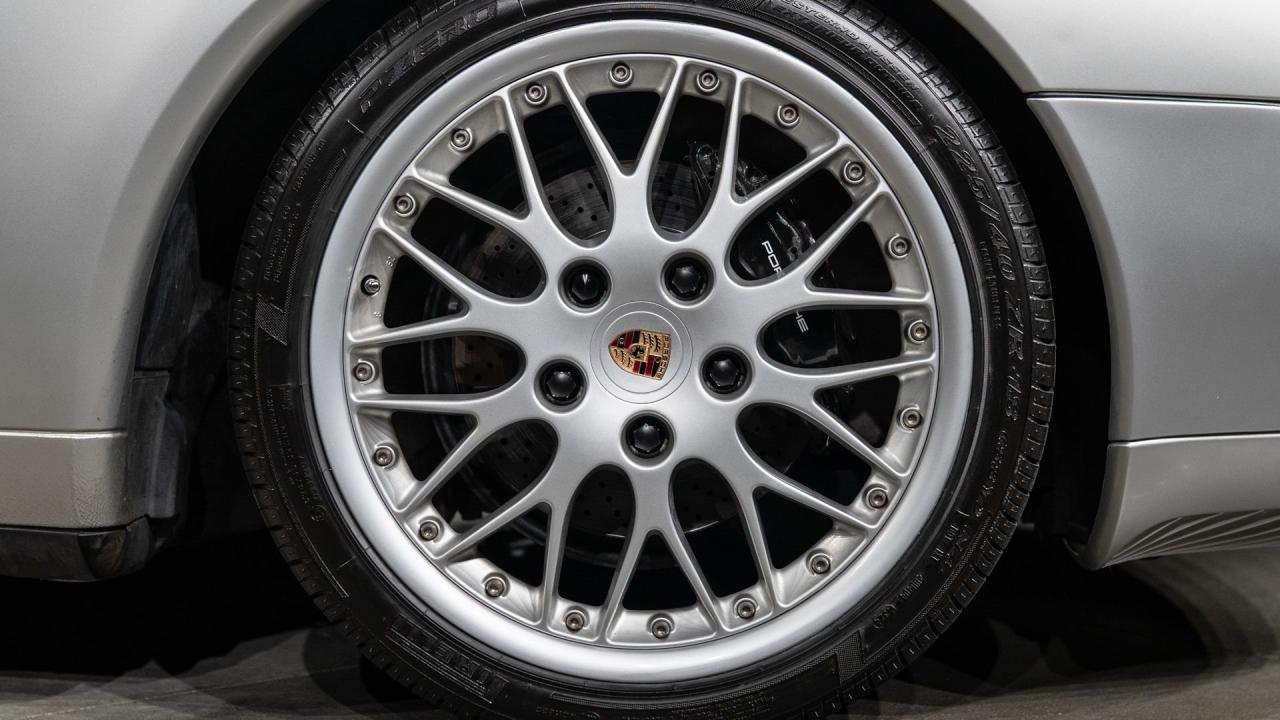 1998 Porsche 911 Carrera Cabriolet