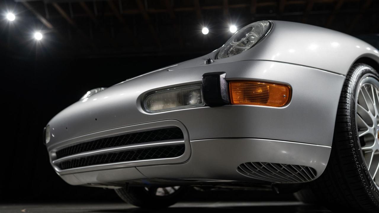 1998 Porsche 911 Carrera Cabriolet