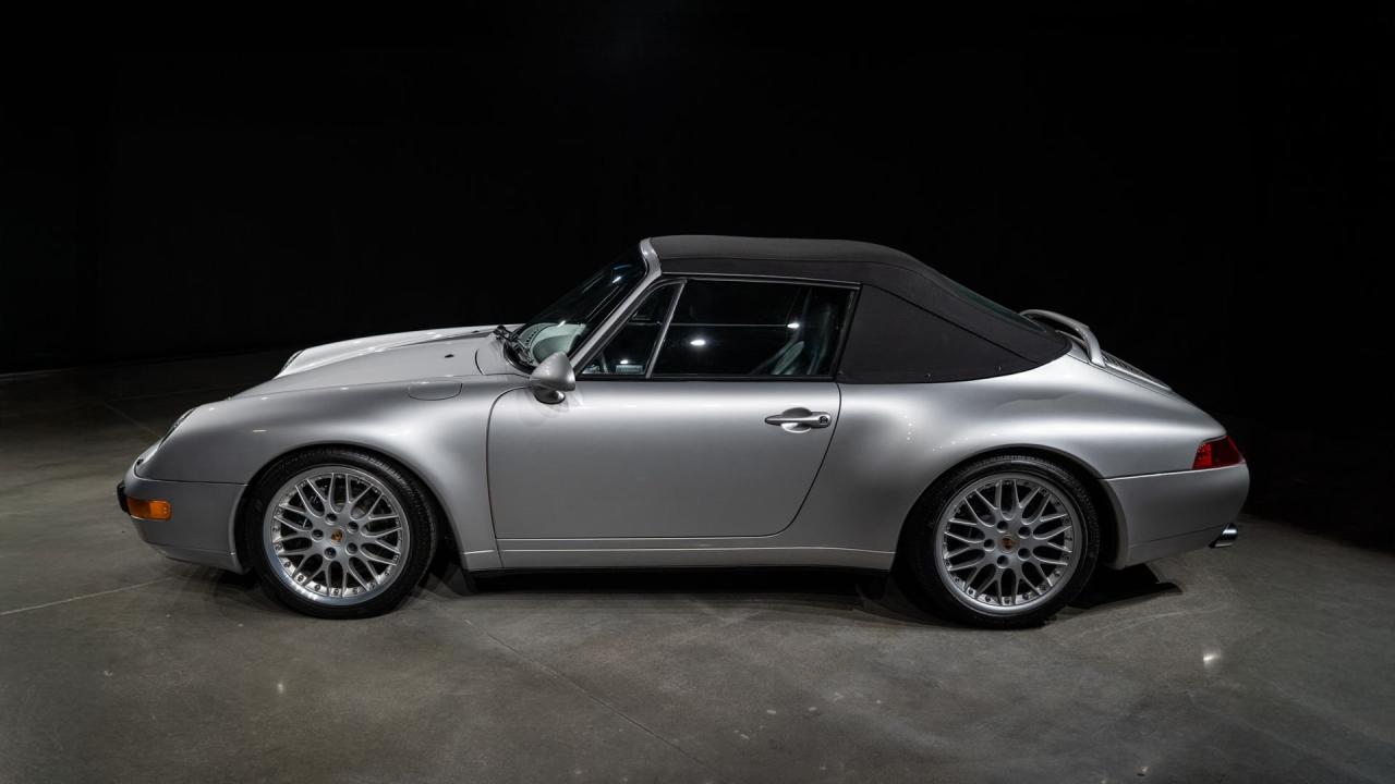 1998 Porsche 911 Carrera Cabriolet