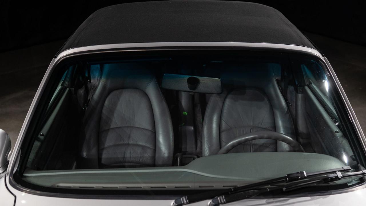 1998 Porsche 911 Carrera Cabriolet