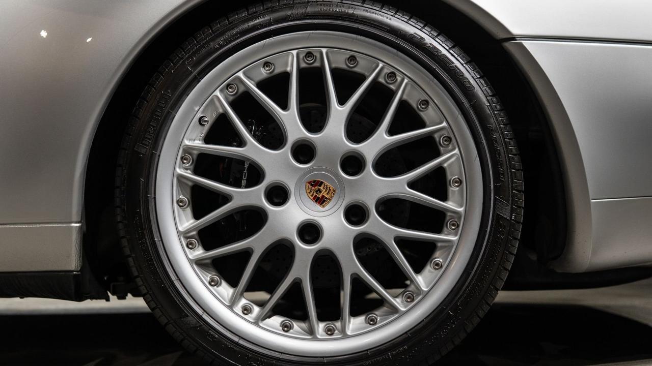 1998 Porsche 911 Carrera Cabriolet