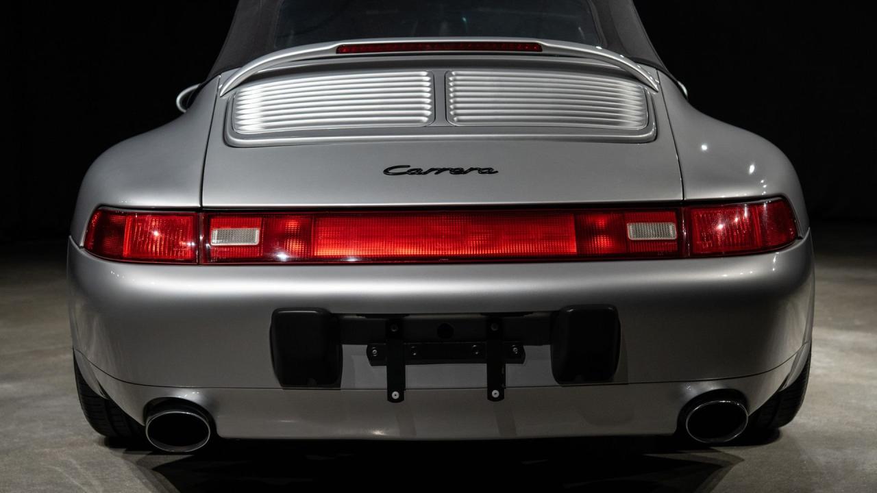 1998 Porsche 911 Carrera Cabriolet