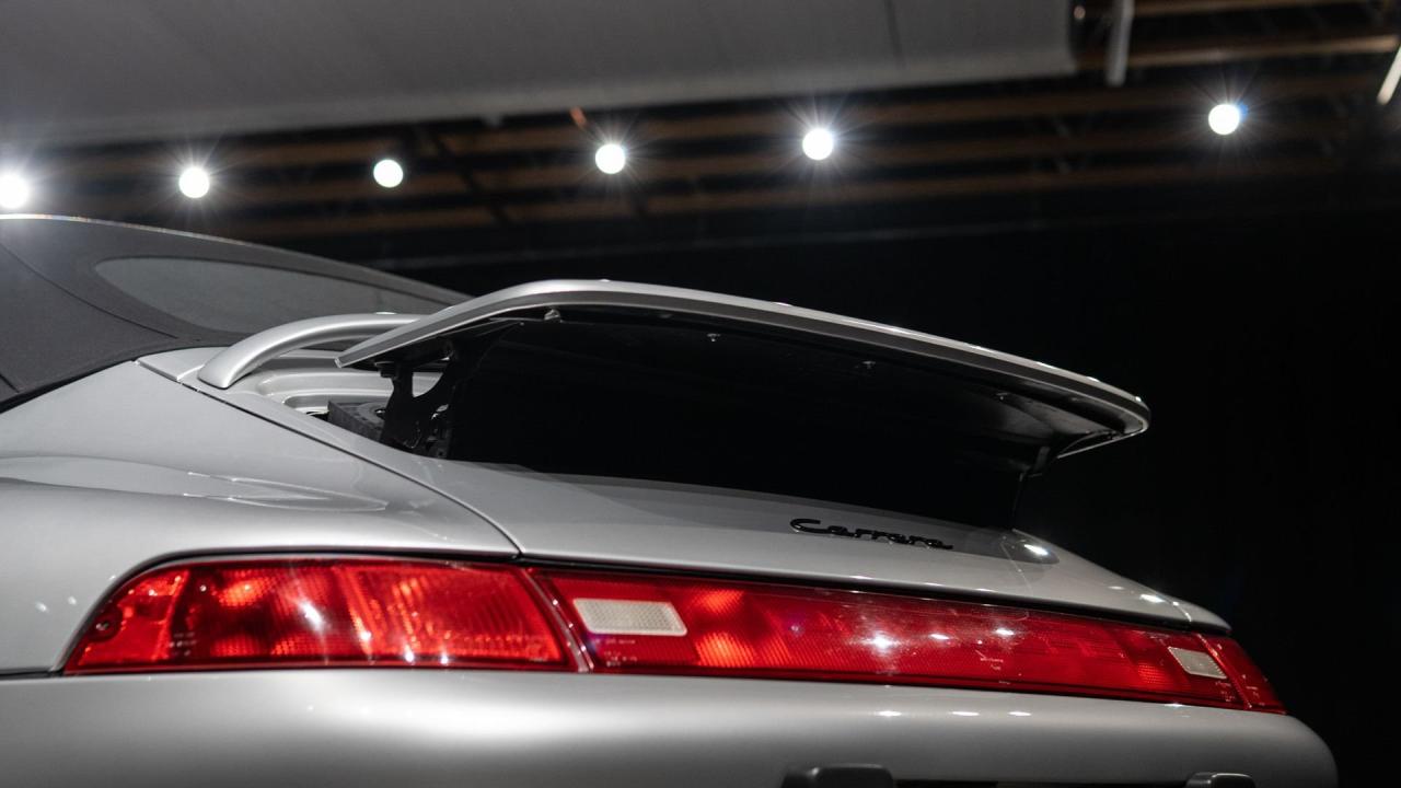 1998 Porsche 911 Carrera Cabriolet